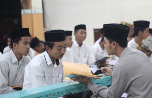 Santri Takhasus SMK Al Falah Sukses Tuntaskan Ujian Akhir Dirosah dengan Semangat dan Perjuangan Ujian Qiroatul Kutub