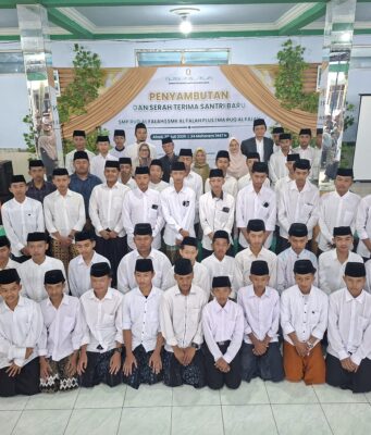 SMK Al Falah Salatiga Sambut Santri Baru 2025 Bersama MA RUQ dan SMP RUQ Al Falah Penyambutan Santri Baru